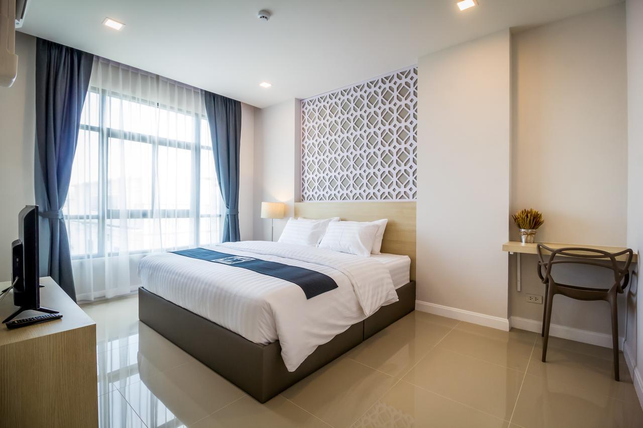 Triple Z Hotel Хуахін Екстер'єр фото