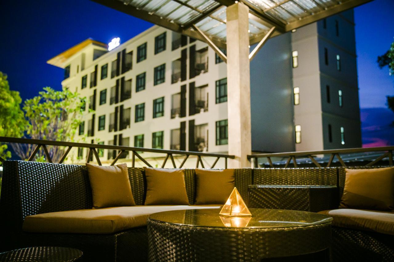 Triple Z Hotel Хуахін Екстер'єр фото